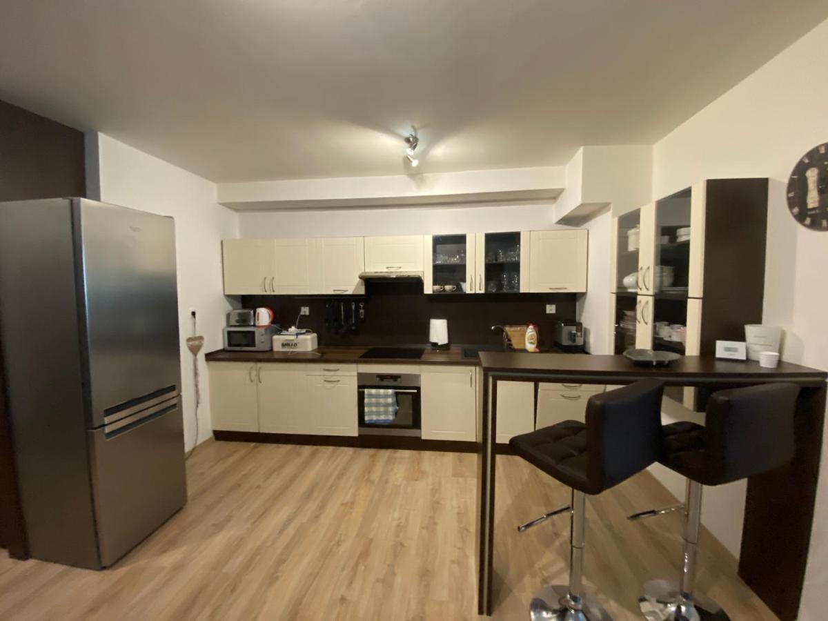 Apartman S Nadhernym Vyhladom Na Tatry Velky Slavkov Exterior photo